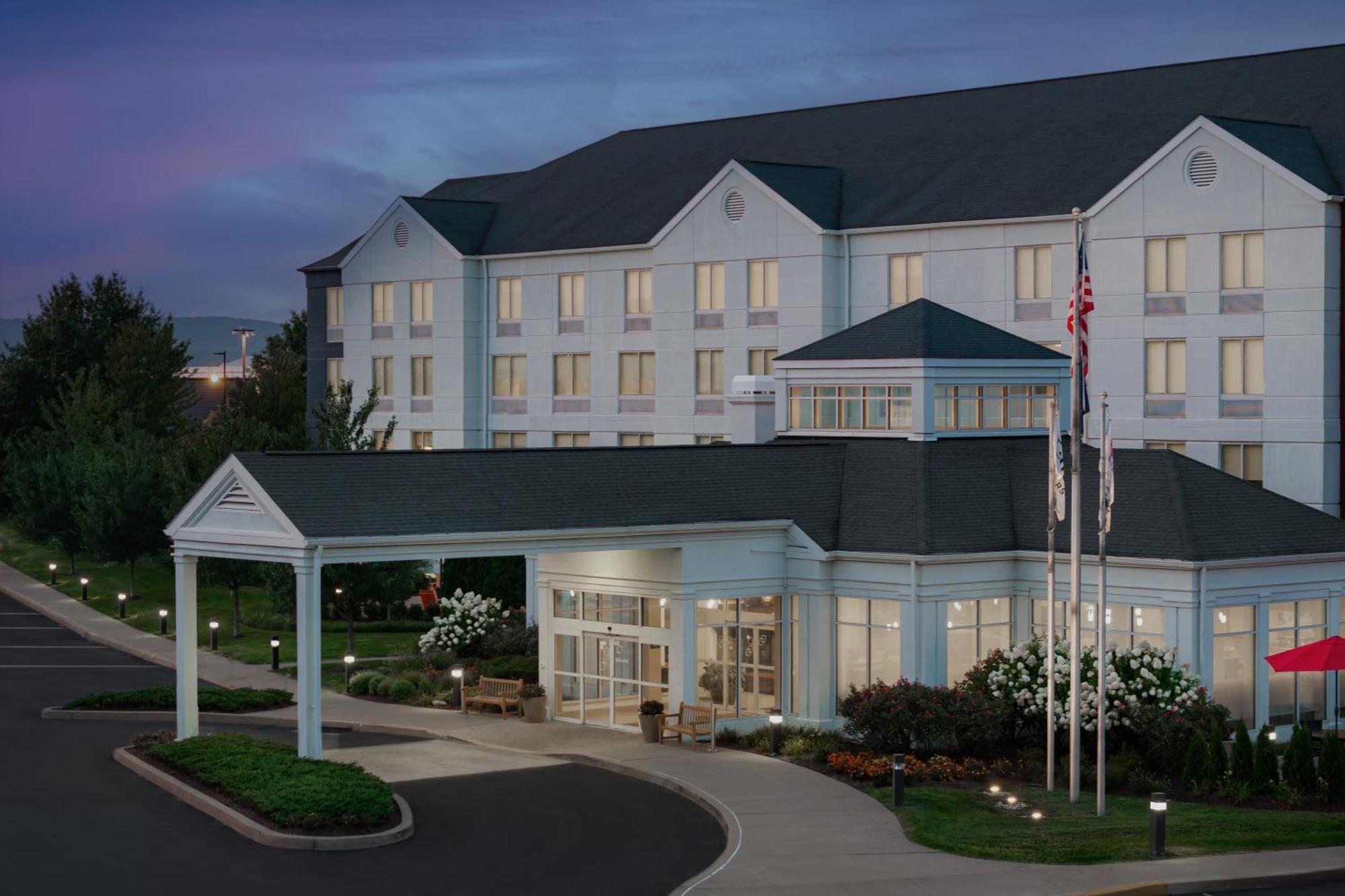 Hilton Garden Inn Wilkes-Barre Esterno foto